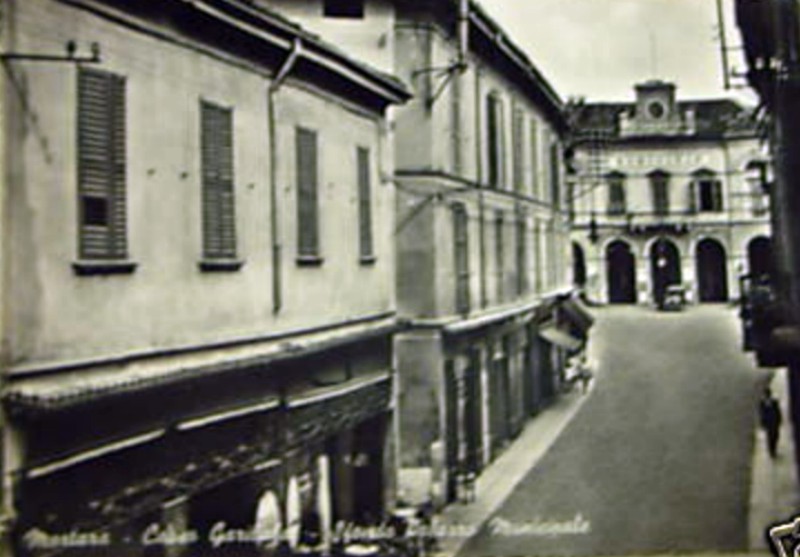 Corso Garibaldi 1950.jpg