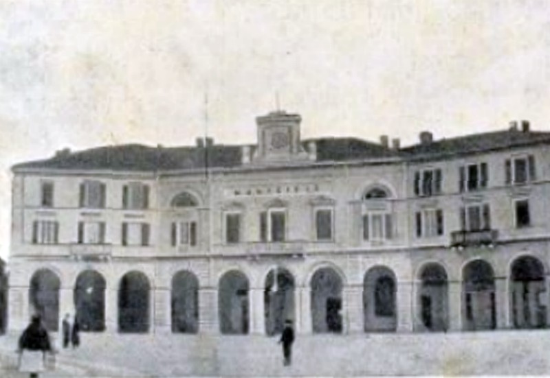 Municipio 1905.jpg