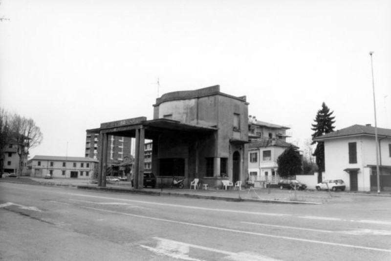 Peso pubblico 1980.jpg
