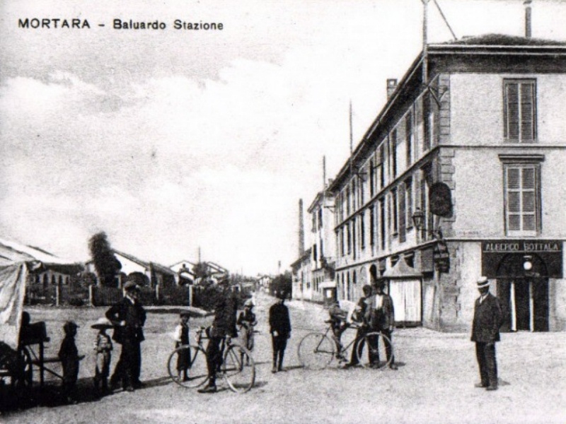 Stazione FFSS 1925.JPG