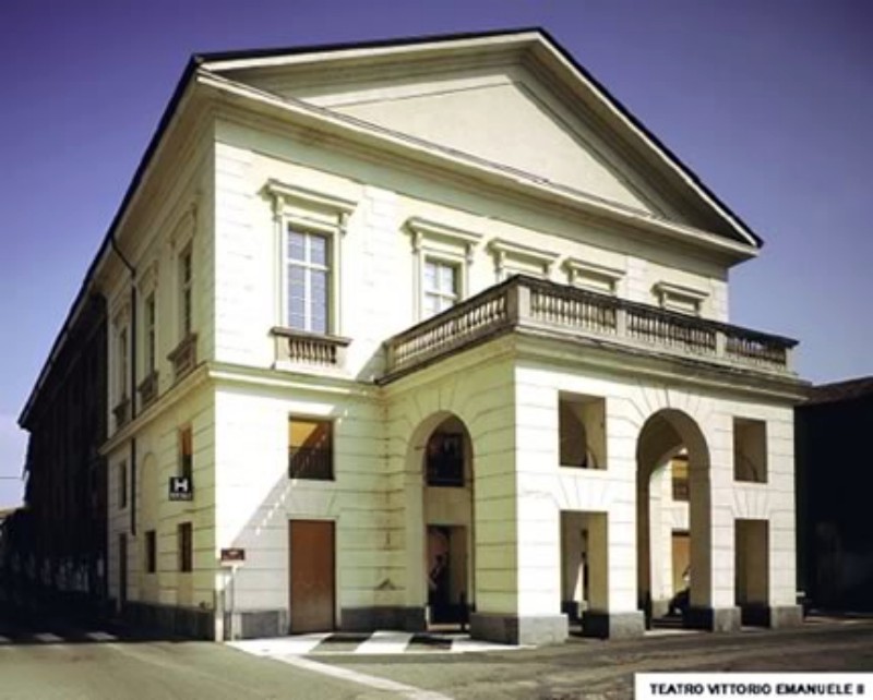Teatro 2002.jpg