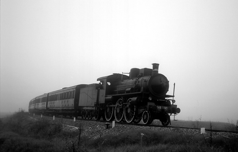 Treno linea Pavia 1972.jpg