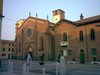 Chiesa S Lorenzo retro Municipio 2007.jpg