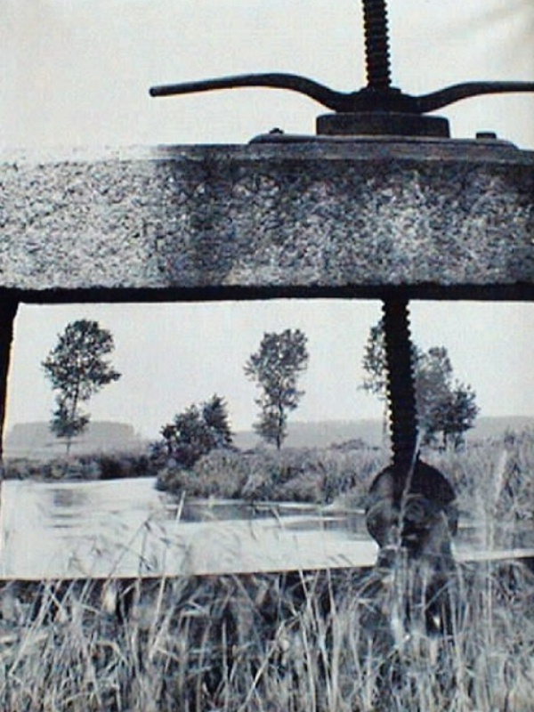 z Chiusa su una roggia 1960.JPG